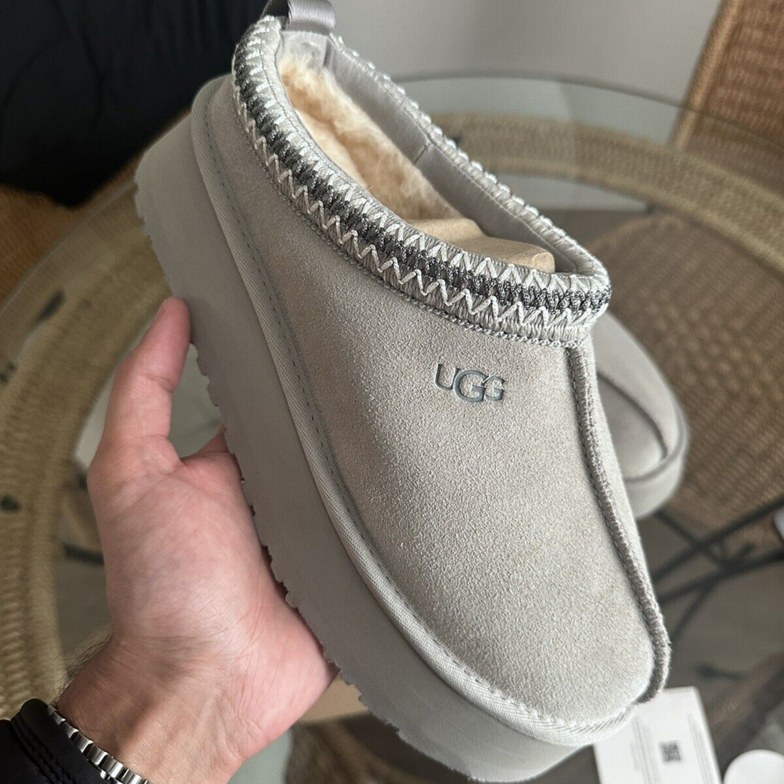 UGG Tazz Slipper Seal